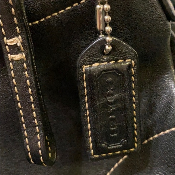 Authentic Coach - Picture 2 of 5